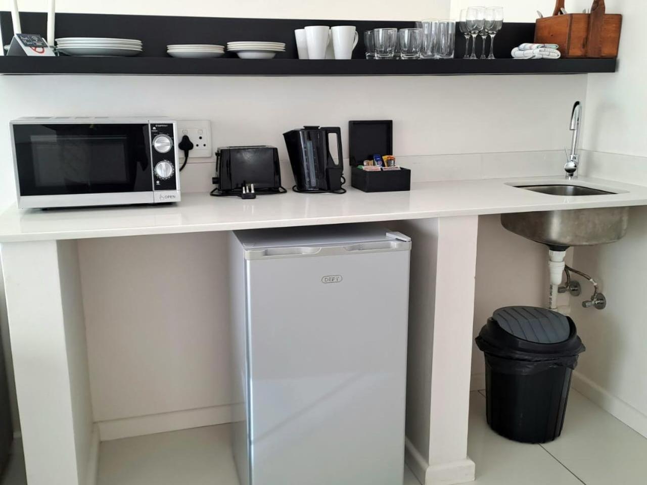 Ana'S Place Apartments Mossel Bay Room photo
